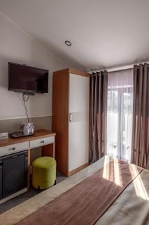 Mountain View Boutique Hotel - 4