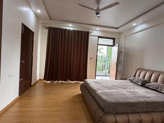 Whispering Acres Whitefield Farm Estate - 1