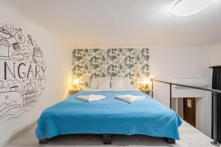 BpR Vinyl Style Studio Home with A/C - 0