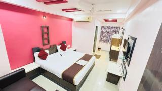 Hotel Shree Sai Palace - 1