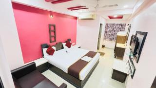 Hotel Shree Sai Palace - 2