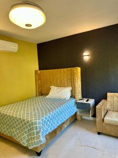 Tonys paradise hotel - 2