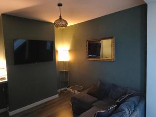 Parkdale-Ideal for Birmingham Airport, International Train Station-Resorts World, NEC ,JLR & HS2 sites - 9