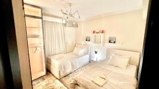 DoUu Stay 1,Luxury 2BR & Office Modern Homes Zayed - 2