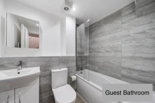 Entire Penthouse with Balcony & Canary Wharf Views - 7