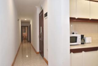Bright & Spacious 2 Bedroom with Marina View - 1