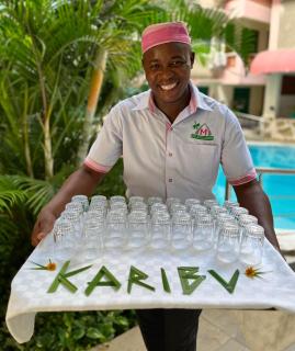 Merry Villa Hotel & Apartments - 6