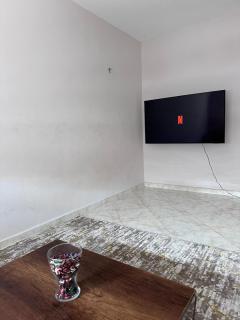 Calm & Bright Home - 7