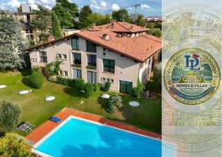 SWAROVSKI Family apartment with pool DesenzanoLoft Official Partner Homes & Villas by Marriott Bonvoy - 6