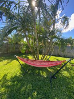 Casa Flamingo, Steps from Cocoa Beach, 3 bedrooms - 5