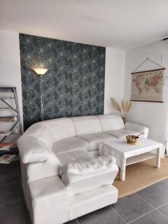 Welcome to Najat's - 9