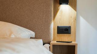 Bright and Cozy - 2 Bedroom & Free Parking - 7