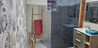 Appartement lumineux avec piscine à Le Moule, 70 m² - 3