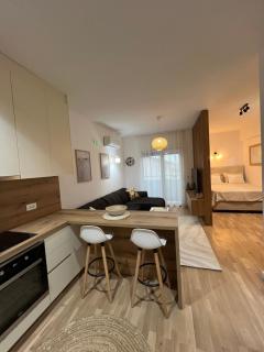 Family Homes Bar Apartment - 0