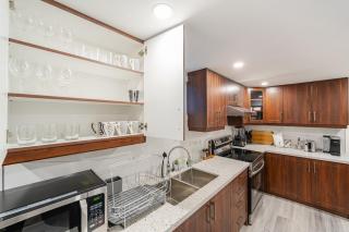 Ideally located Apartment in North York - 5