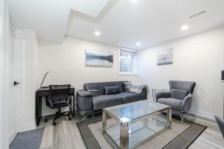 Ideally located Apartment in North York - 2