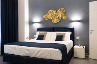 Peony - 13 Piazza Pio XI - 1