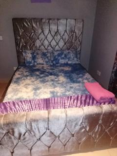 Cutting Edge Guest House - 1