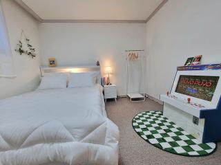 6 minutes on foot from Hanok Village, 10 minutes by car from Jeonju City Tourist #Free Parking #Hotel Bedding #Family, Friends, Lovers - 2