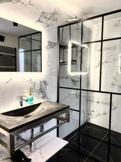 Elegant Central Apartment - Next from Grand Place, Netflix & Comfort - 7