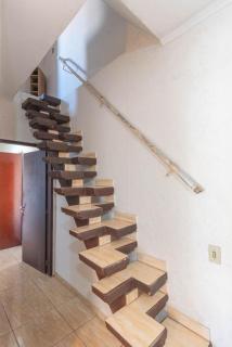 Casa com Piscina e Churrasqueira no Parque Fehr - 5