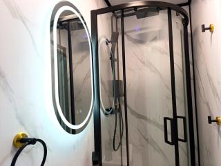 Cardiff 1 Bed Apartment - City Living at its Best - 1