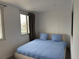 Le Prestige - T2 Neuf et Equipé - 1