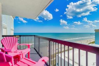 Modern and Fun Coastal Beach Escape! Pinnacle 1471 - 9
