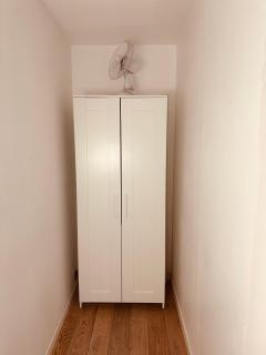 Petite chambre dans une maison - 8