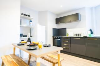 NEW 2bed Sleeps7 Ground Floor Long Stays Groups Families - 6