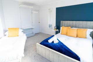 NEW 2bed Sleeps7 Ground Floor Long Stays Groups Families - 9