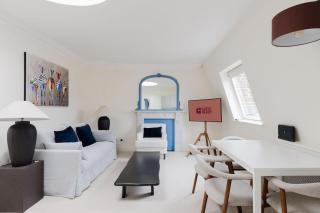 GuestReady - Elegant Flat with Modern Comforts - 0