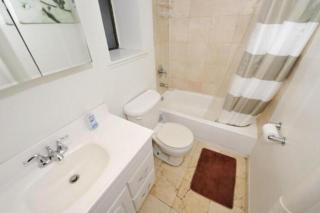 Charming 2BR Apartment in NYC - New York - 1