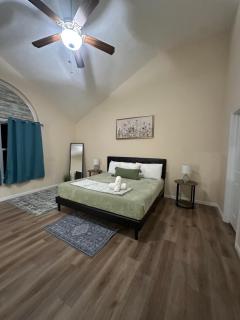 Boulders Retreat Hot Tub Sauna Game Room Fire Pit - 7