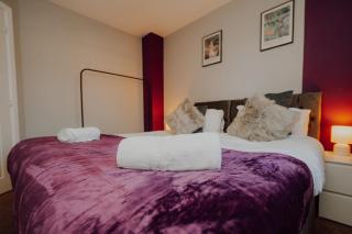 Modern5BR House - WiFi and Parking - 8