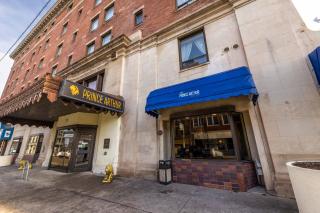 Prince Arthur Waterfront Hotel & Suites - 0