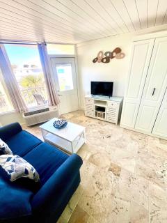 Coastal Cozy - Ocean View at Symphony Beach Club - 3