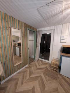 Jo And Manu's Barn - 6