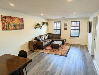 Downtown 3 Bed Loft Apartment - 2