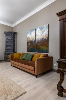 Romari Гребінки 5 - 7