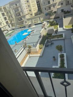 Apartment 3 bed in compound mivida new Cairo prime location - 3