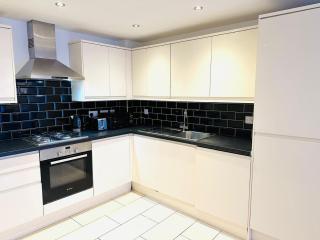 Westferry Deluxe Apartment 3 - 1