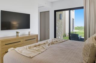 Gorgeous 3BR Oceanview Condo with Stunning Views - 7