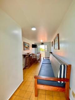 Apto com Sacada e Vista Mar a Passos da Praia - 3