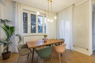 Luxury Apartment Near Milan - 6 Guests - Metro M2 - 6