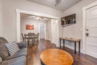 The Vance Corner Suite - Bright and Relaxing - 4