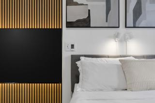 The Sherbrooke Suite 101 - 8