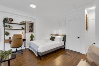 The Sherbrooke Suite 105 - 1