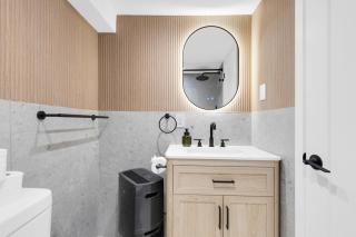 Atelier Montreal Luxe 1BR King Bed With Parking - 7