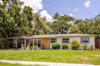 Spacious Group Getaway mins to Busch Gardens - 9